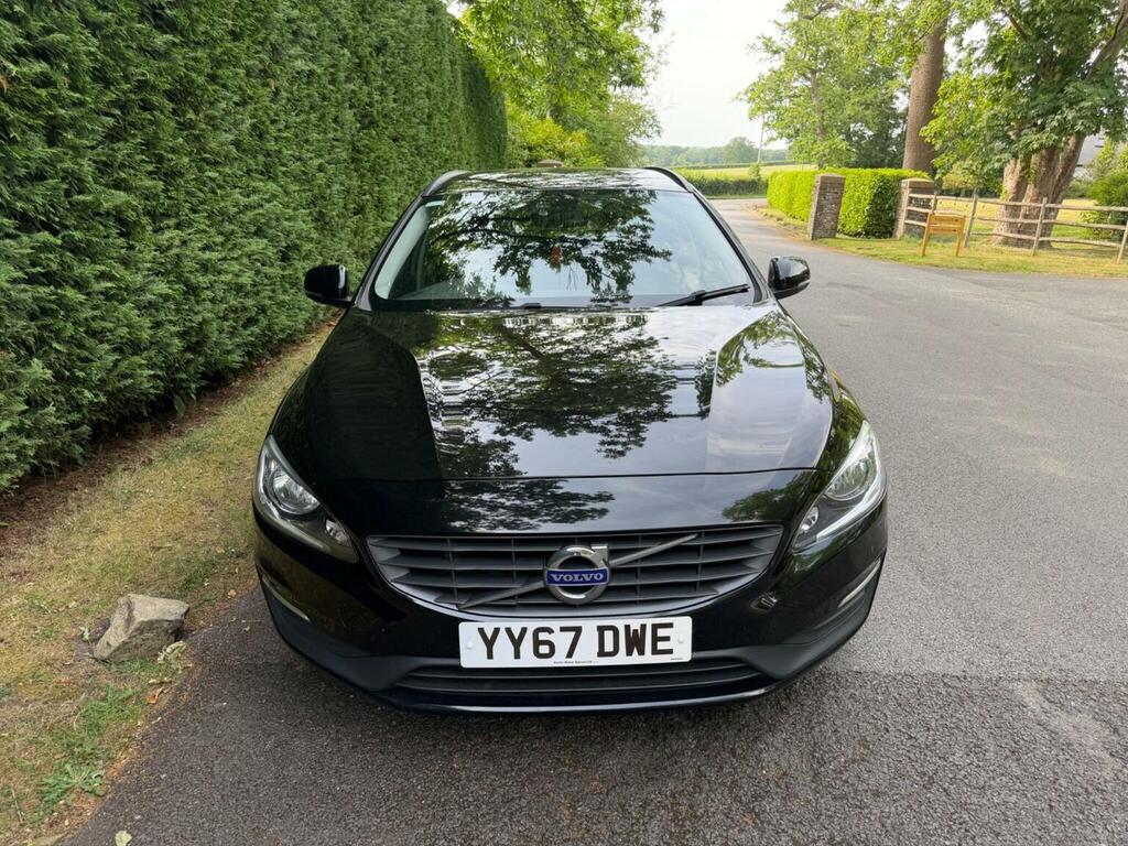 Volvo V60 Estate 2.0 D4 Business Edition Lux Euro 6 Ss YY67DWE Black #4