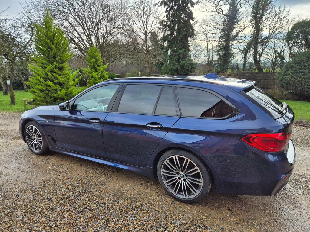 BMW 5 Series 2.0 520D M Sport Touring Euro 6 Ss NJ67XZZ Blue #5