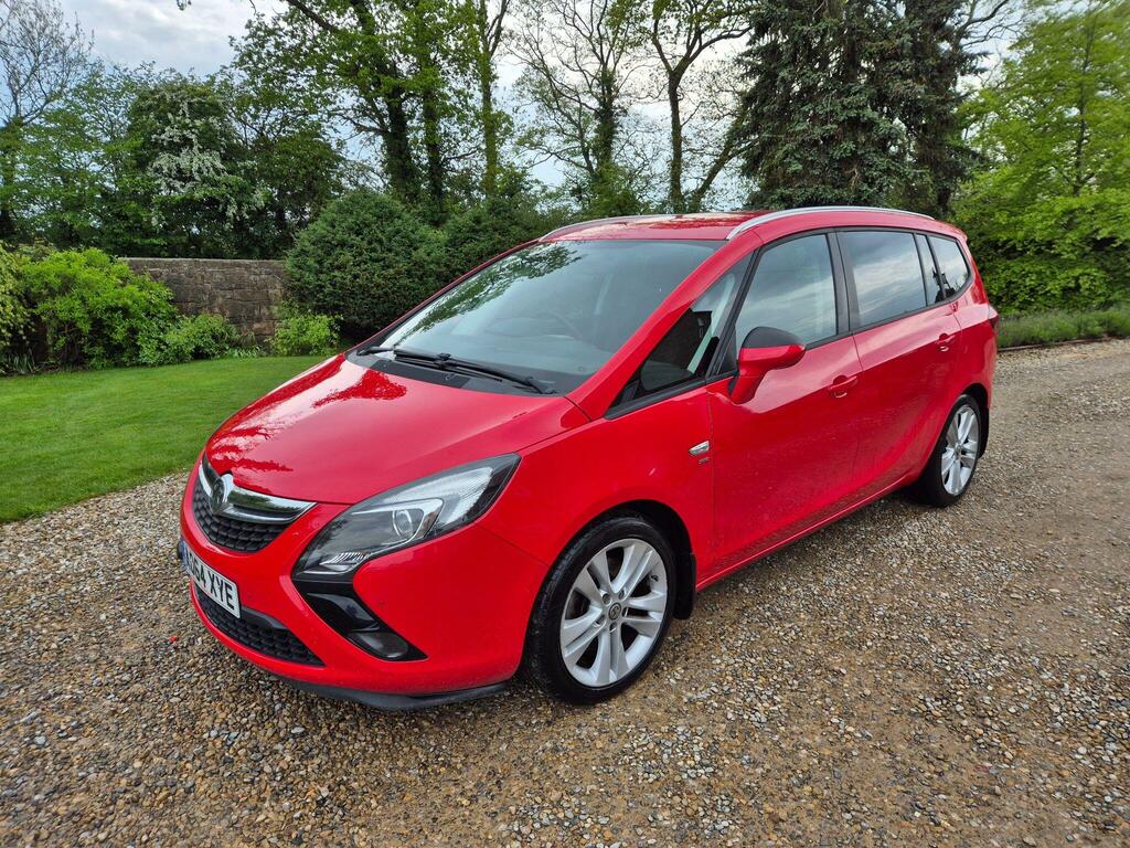 Vauxhall Zafira Tourer 2.0 Cdti Sri Euro 5 Red