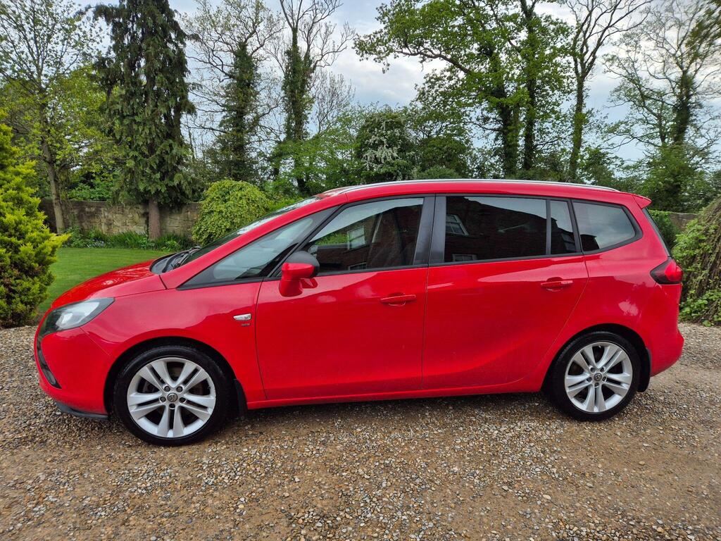 Vauxhall Zafira Tourer 2.0 Cdti Sri Euro 5 Red #3