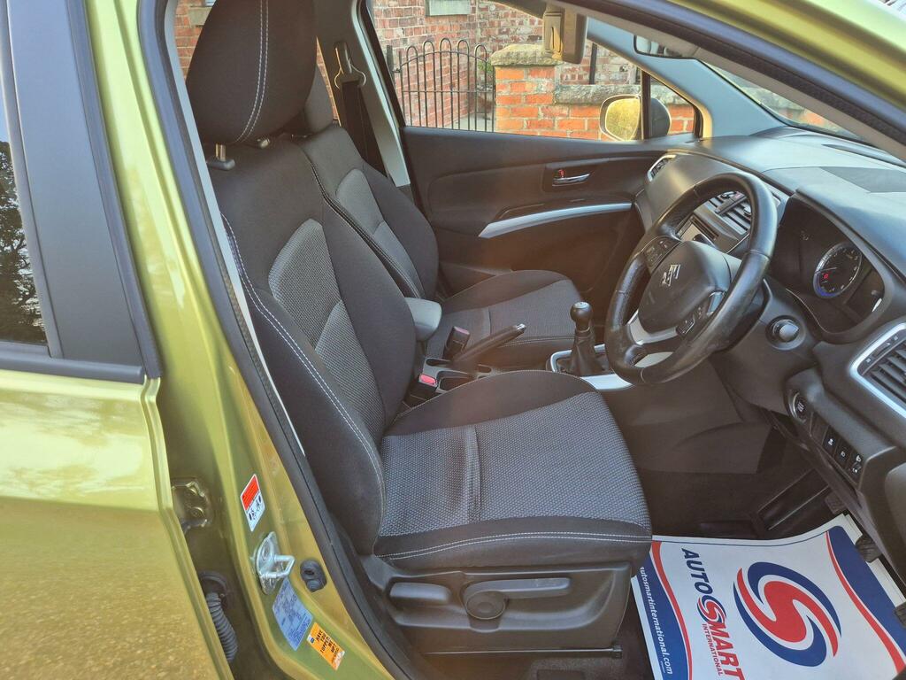 Suzuki SX4 S Cross 1.6 Sz-t Euro 6 Green #2