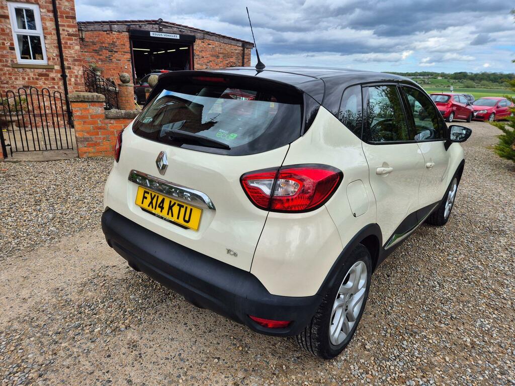 Renault Captur 0.9 Tce Energy Dynamique Medianav Euro 5 Ss FX14KTU White #6