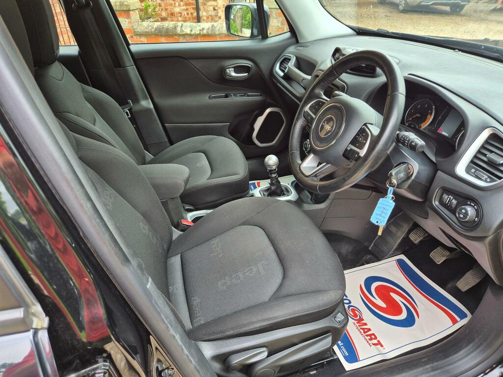 Jeep Renegade 1.6 Multijetii Longitude Euro 6 Ss YX66VUM Black #2