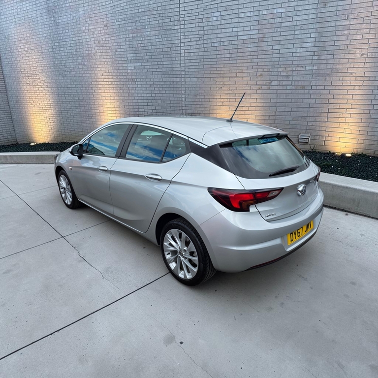Vauxhall Astra 1.4 Design 67 Reg DY67JMV Silver #3