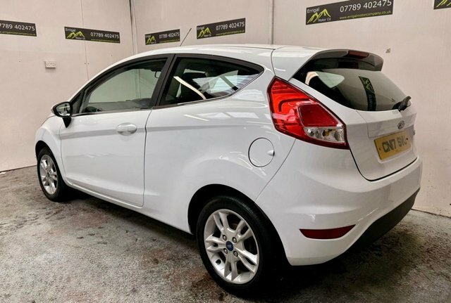 Ford Fiesta 2017 1.25 Zetec Hatchback Euro 6 CN17SVU White #4