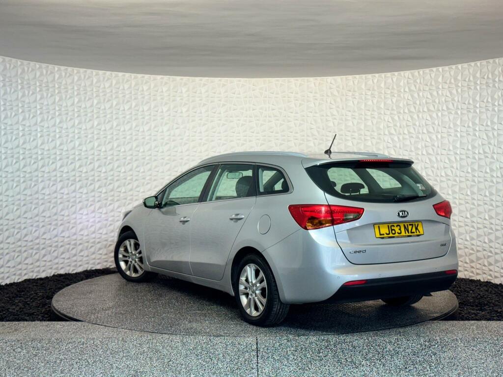 Kia Ceed 1.6 Crdi 2 Sportswagon Euro 5 Silver #2