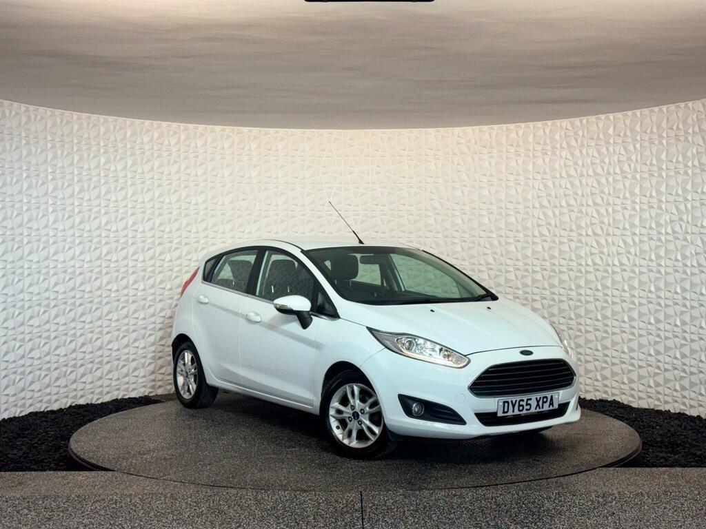Ford Fiesta 1.0T Ecoboost Zetec Euro 6 Ss White