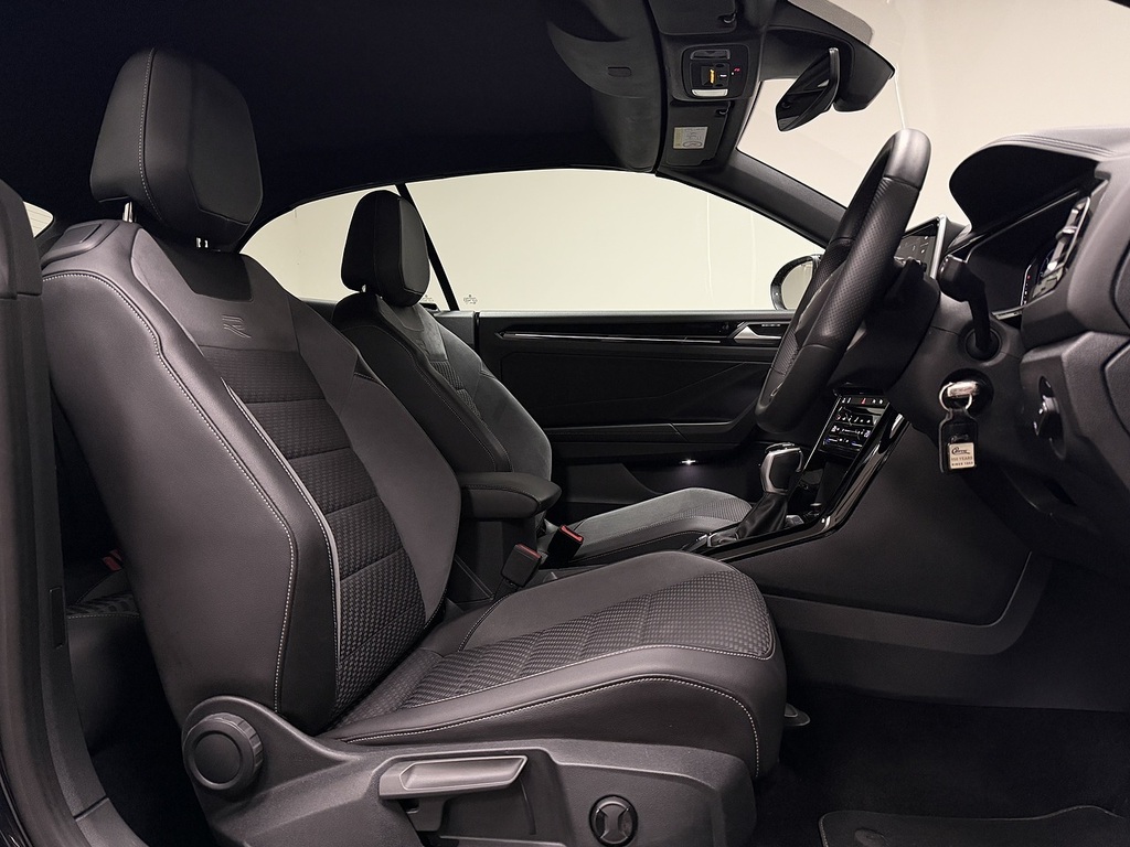 Volkswagen T-Roc Tsi R-line GU22WZR Black #2