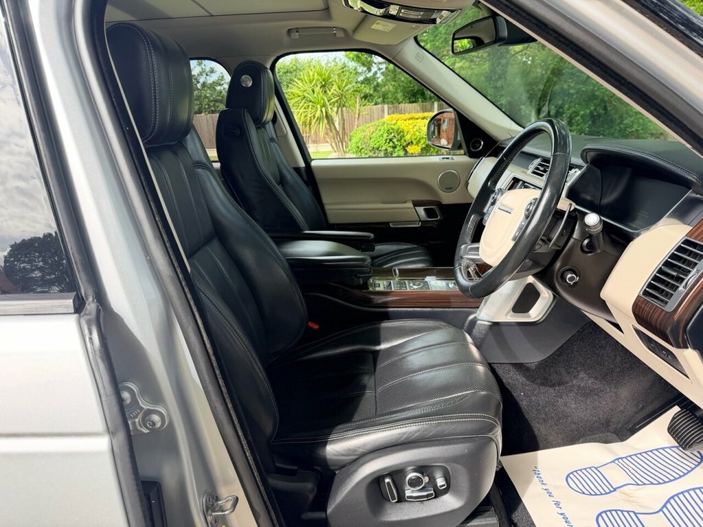 Land Rover Range Rover 3L Vogue Se CF15OUA Silver #6