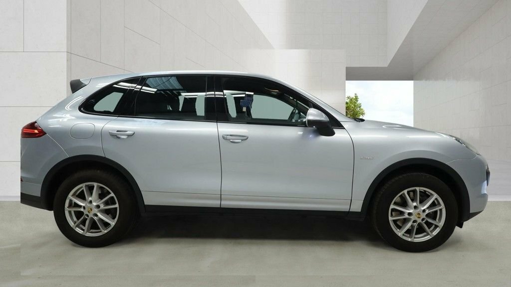 Porsche Cayenne 3L Null EU65OLA Silver #3