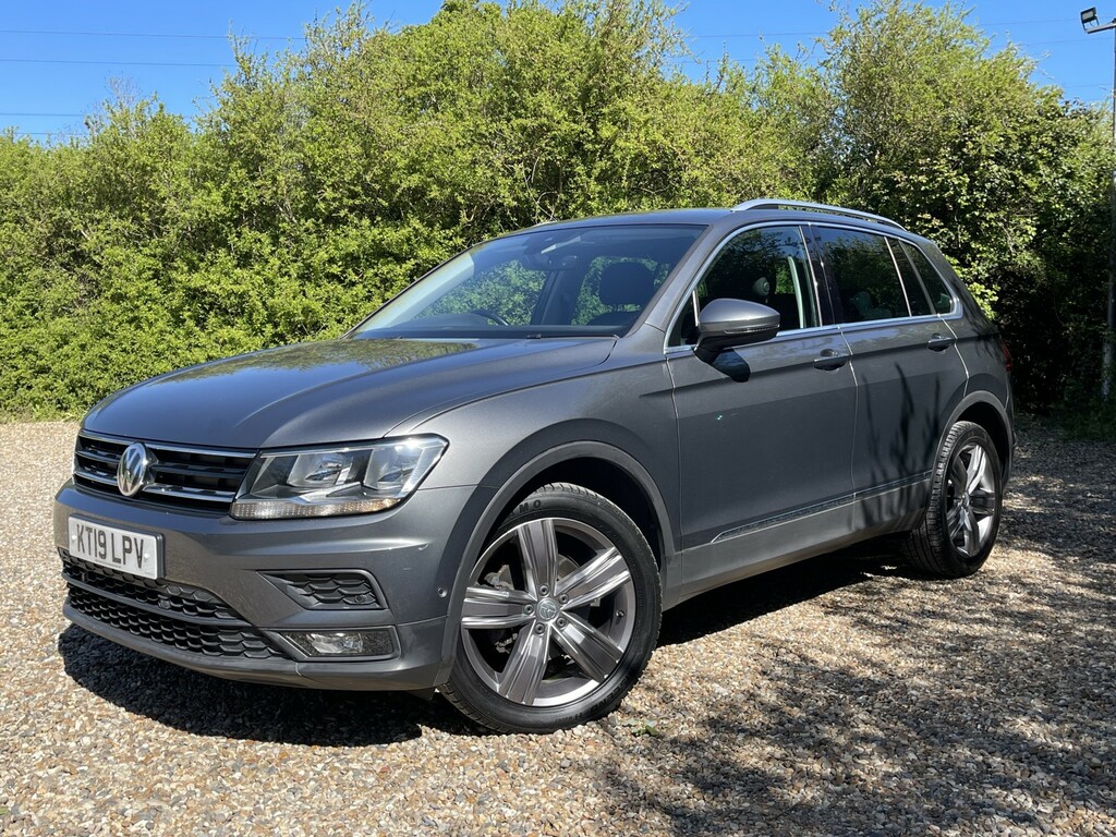 Volkswagen Tiguan Suv 1.5 Tsi Evo Match 201919 KT19LPV Grey #3