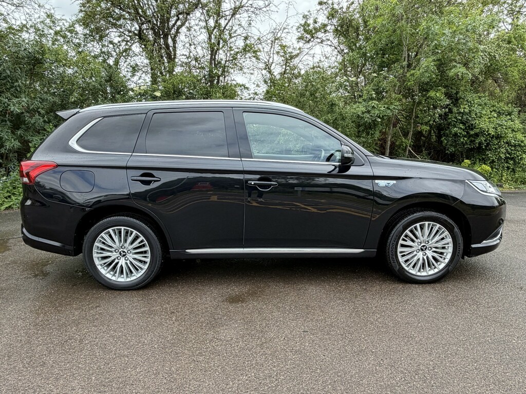 Mitsubishi Outlander Suv 2.4 H Twinmotor 13.8Kwh Dynamic 201969 Black #6