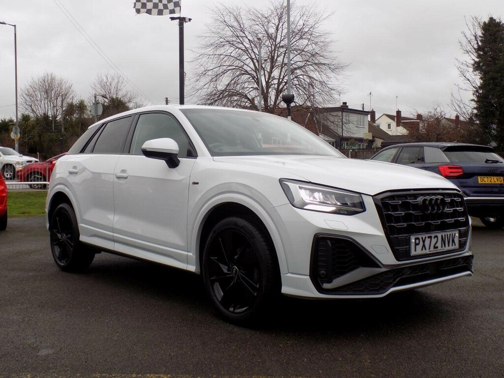 Audi Q2 1.5 Tfsi Cod 35 S Line Suv S Tronic Eur PX72NVK Black #4