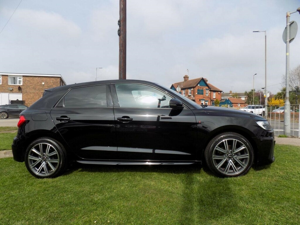 Audi A1 1.0 Tfsi 25 S Line Sportback S Tronic E MW74FXA Black #5