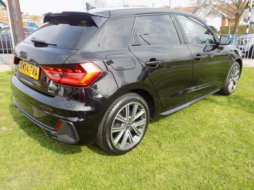 Audi A1 1.0 Tfsi 25 S Line Sportback S Tronic E MW74FXA Black #6