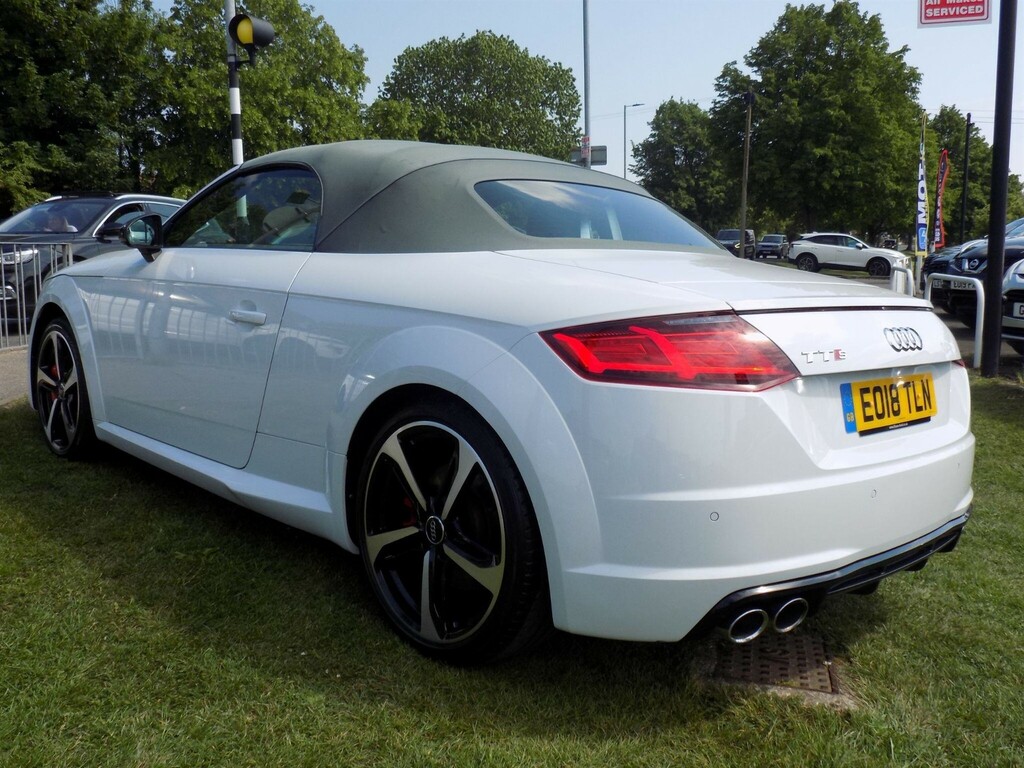 Audi TTS 2.0 Tfsi Black Edition Roadster S Tronic Quattro E EO18TLN  #6