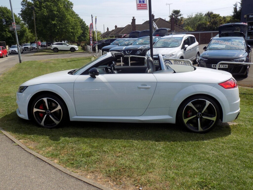 Audi TTS 2.0 Tfsi Black Edition Roadster S Tronic Quattro E EO18TLN  #2