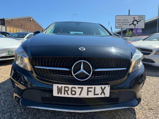 Mercedes-Benz A Class A200d Se Executive Hatchback WR67FLX Black #3
