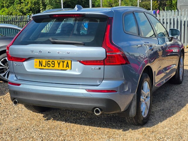 Volvo XC60 D4 Momentum Suv NJ69YTA Blue #2
