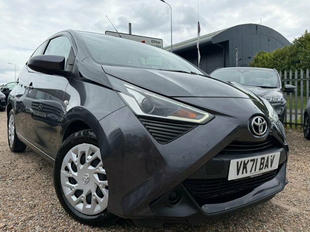 Toyota Aygo Vvt-i X-play Hatchback Grey