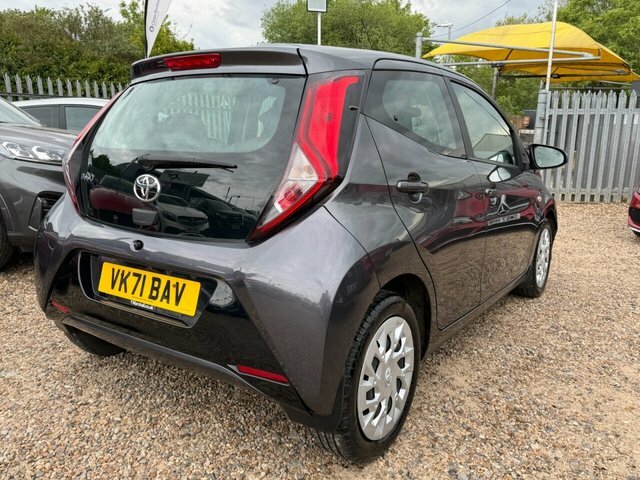 Toyota Aygo Vvt-i X-play Hatchback VK71BAV Grey #5