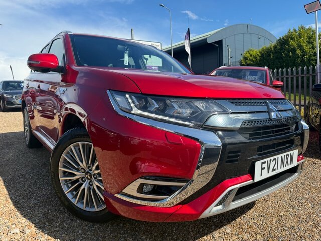 Mitsubishi Outlander Twinmotor 13.8Kwh Exceed Suv Red