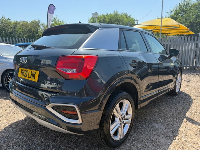 Audi Q2 Tfsi 30 Sport Suv YH21LHK Grey #4
