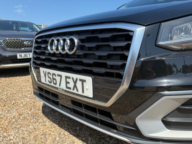 Audi Q2 Tdi Sport Suv Black #4