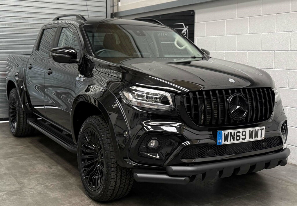 Mercedes-Benz X Class Power D 4Matic 4Wd Black