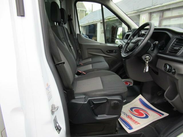 Ford Transit Custom 2L Leader LC23SHZ White #2