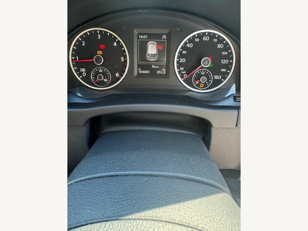 Volkswagen Tiguan 2.0 Tdi Bluemotion Tech Match Dsg 4Wd Euro 5 S S GD64ZWG White #4
