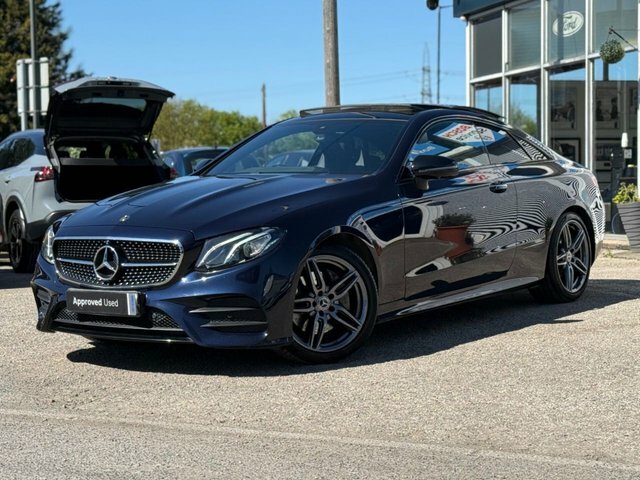 Mercedes-Benz E Class 2017 2.0 E220d Amg Line Premium Coupe FJ67XNA Blue #4