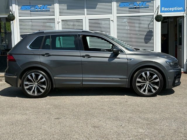 Volkswagen Tiguan 2019 2.0 Tdi R-line Suv Dsg 4Motion Eur GJ19YWW Grey #2