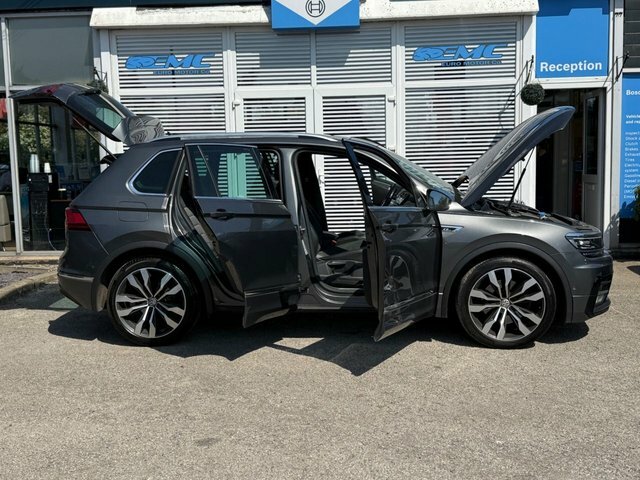 Volkswagen Tiguan 2019 2.0 Tdi R-line Suv Dsg 4Motion Eur GJ19YWW Grey #5