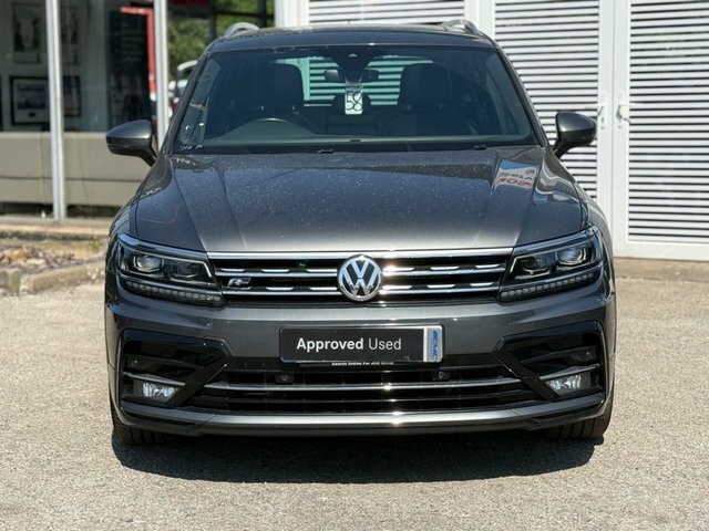 Volkswagen Tiguan 2019 2.0 Tdi R-line Suv Dsg 4Motion Eur GJ19YWW Grey #3