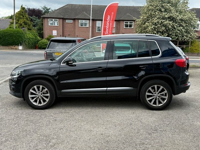 Volkswagen Tiguan 2013 2.0 Tdi Bluemotion Tech Se Suv Man MJ13CYK Black #5
