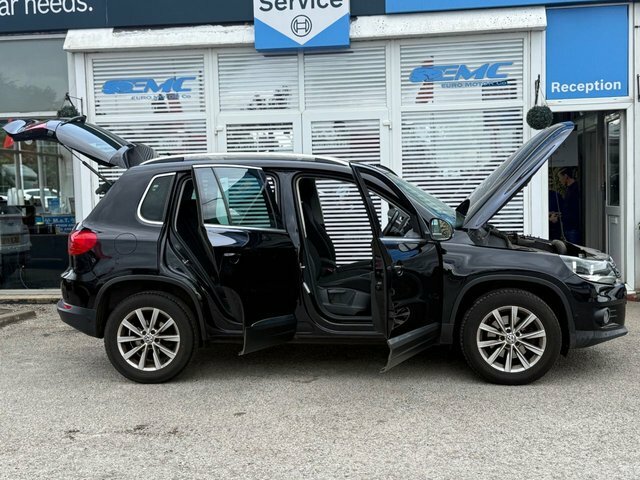 Volkswagen Tiguan 2013 2.0 Tdi Bluemotion Tech Se Suv Man MJ13CYK Black #6