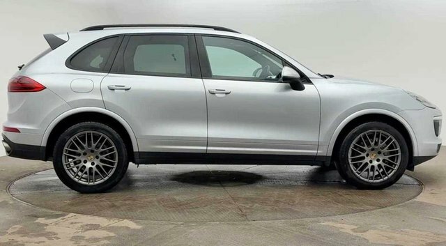 Porsche Cayenne 3.0 Td V6 Platinum Edition Suv Tiptroni AK67WWP Silver #4