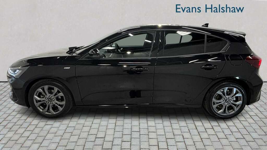 Ford Focus 1.0 Ecoboost Hybrid Mhev St-line 2025 BG75JVZ Black #6