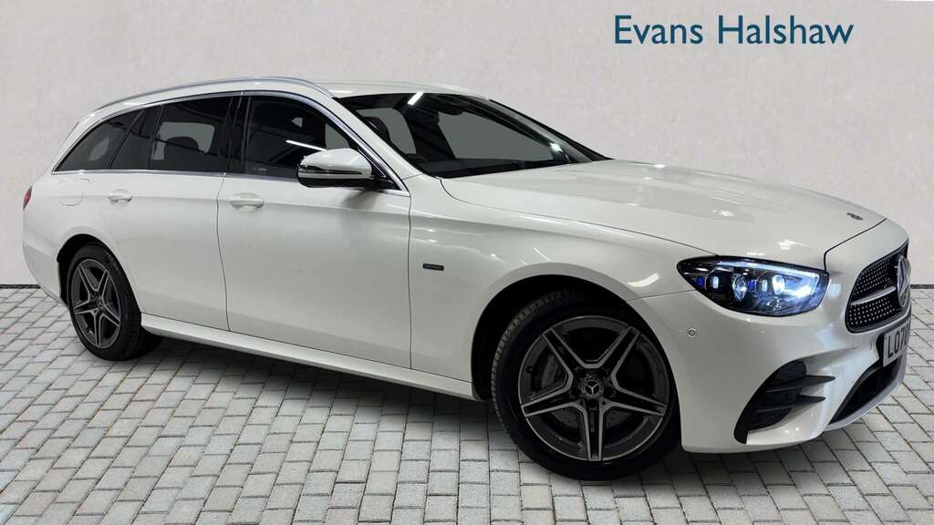 Mercedes-Benz E Class E300de Amg Line 9G-tronic 2020 LO70NUY White