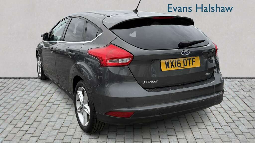 Ford Focus 1.0 Ecoboost 125 Zetec 2016 WX16DTF Grey #5