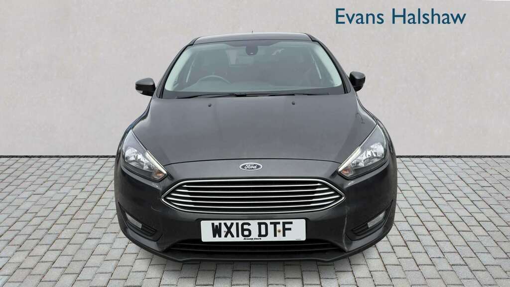 Ford Focus 1.0 Ecoboost 125 Zetec 2016 WX16DTF Grey #2