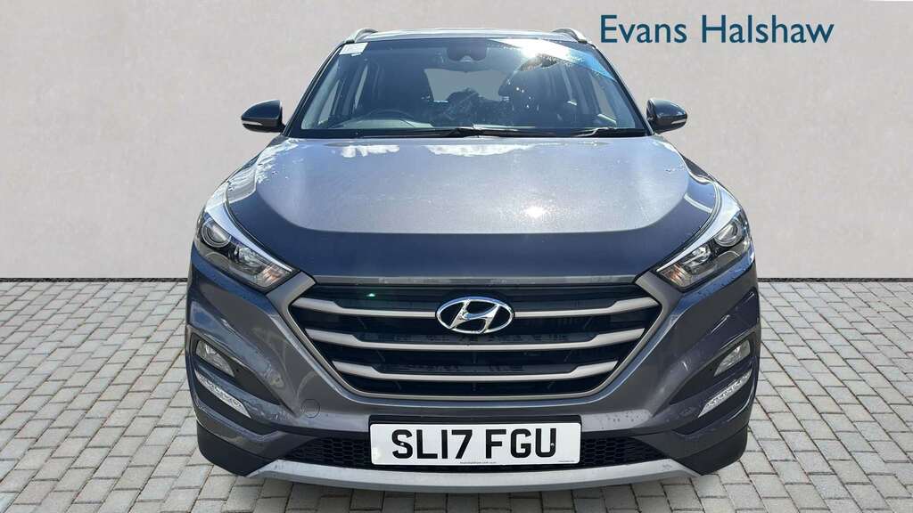 Hyundai Tucson 1.7 Crdi Blue Drive Se Nav 2Wd 2017 SL17FGU Grey #4