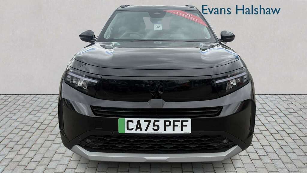 Vauxhall Frontera 83Kw Gs 44Kwh 2025 CA75PFF Black #4
