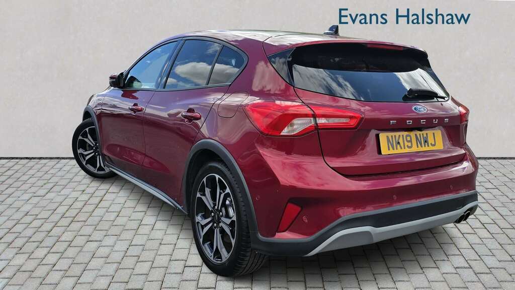 Ford Focus 1.5 Ecoblue 120 Active X 2019 NK19NWJ Red #2