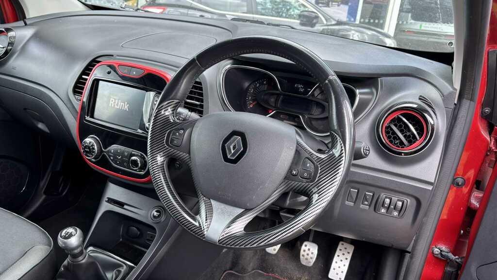 Renault Captur 1.5 Dci 90 Signature Nav 2016 LK66ZVF Red #6