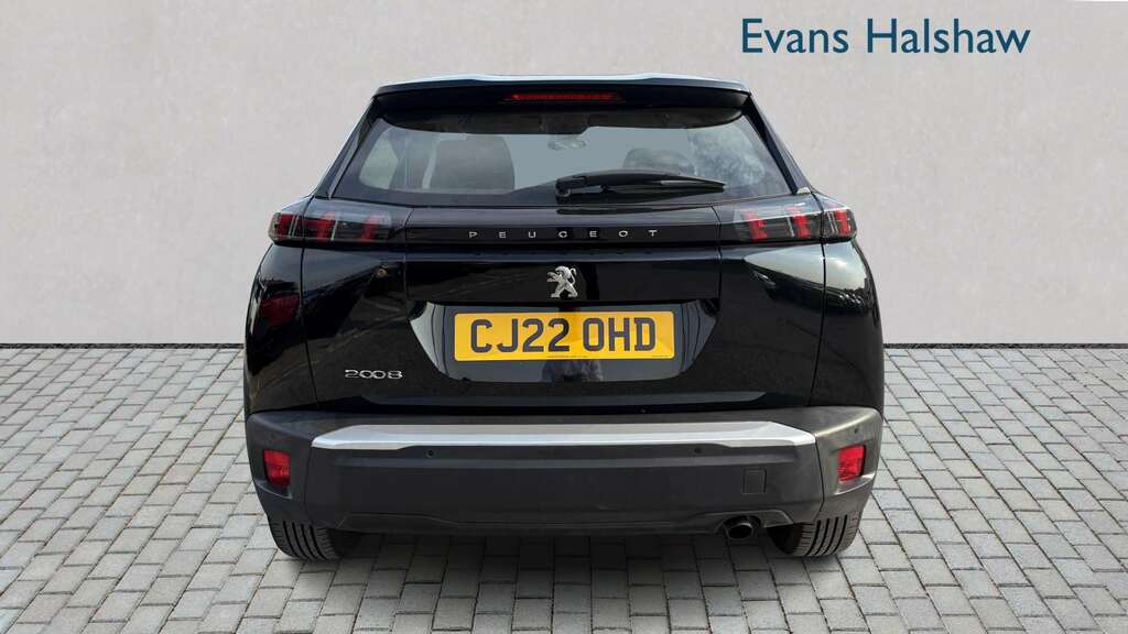 Peugeot 2008 1.2 Puretech Active Premium 2022 CJ22OHD Grey #2