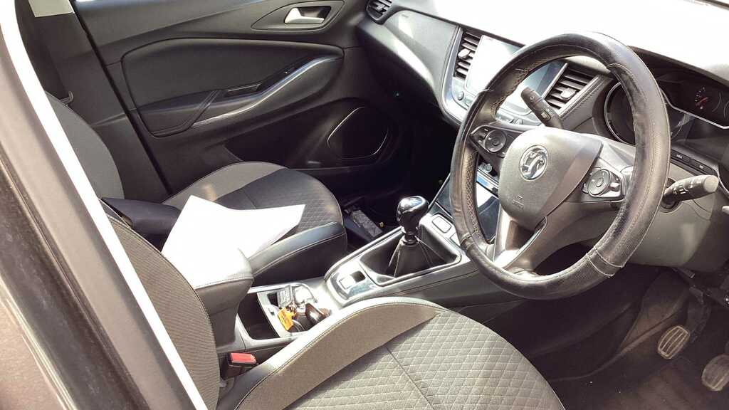Vauxhall Grandland X 1.2 Turbo Sport Nav 2018 Grey