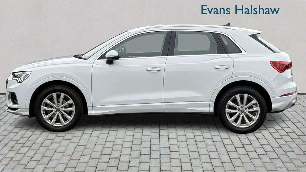 Audi Q3 35 Tdi Quattro Sport 2020 FV20UGX White #4