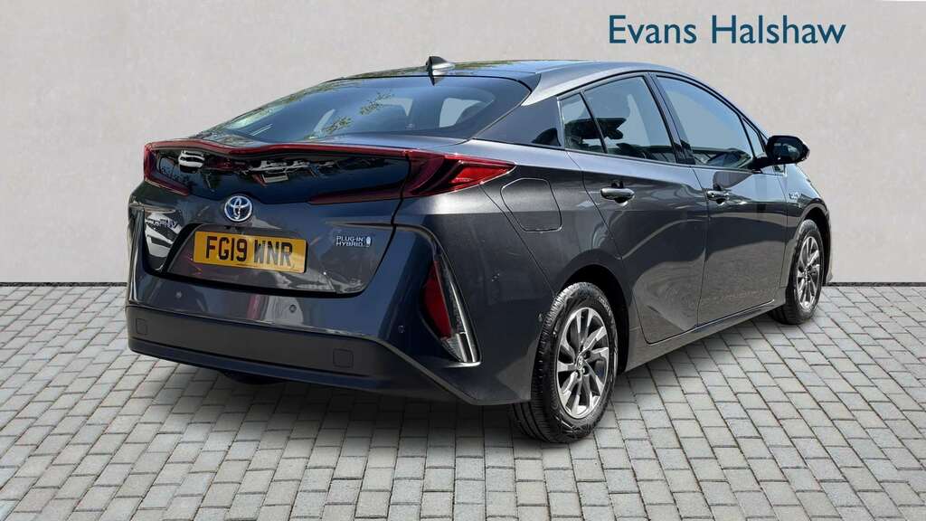 Toyota Prius 1.8 Vvti Plug-in Excel Cvt 2019 FG19WNR Grey #3